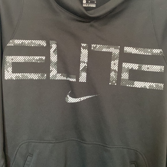 NIKE DRI-FIT Black Pullover Hoodie - Picture 4 of 5
